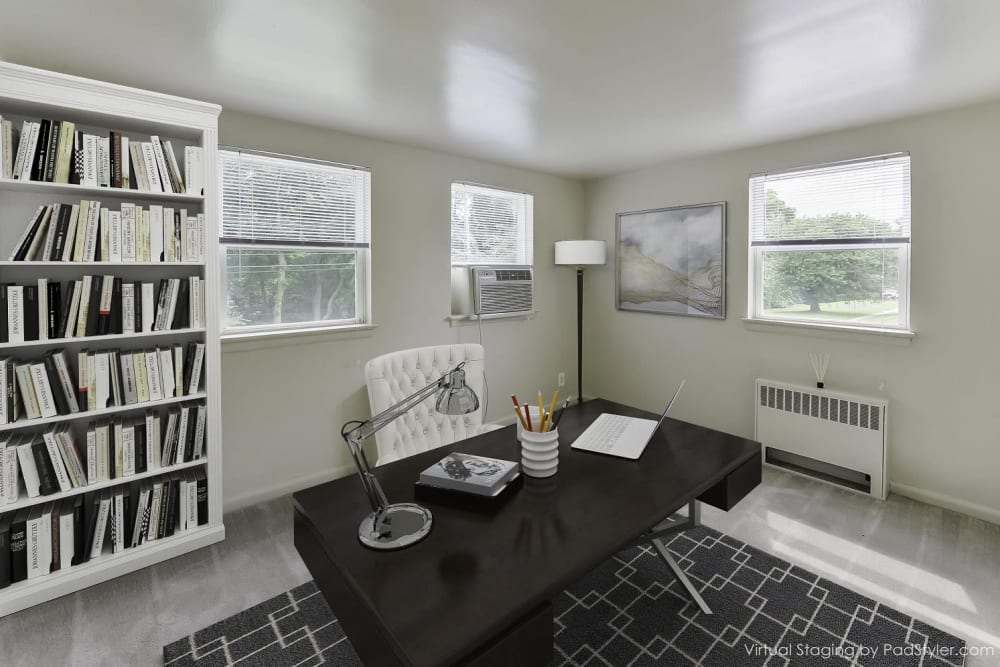 Home Working Space at Wedgewood Hills Apartment Homes in Harrisburg, Pennsylvania