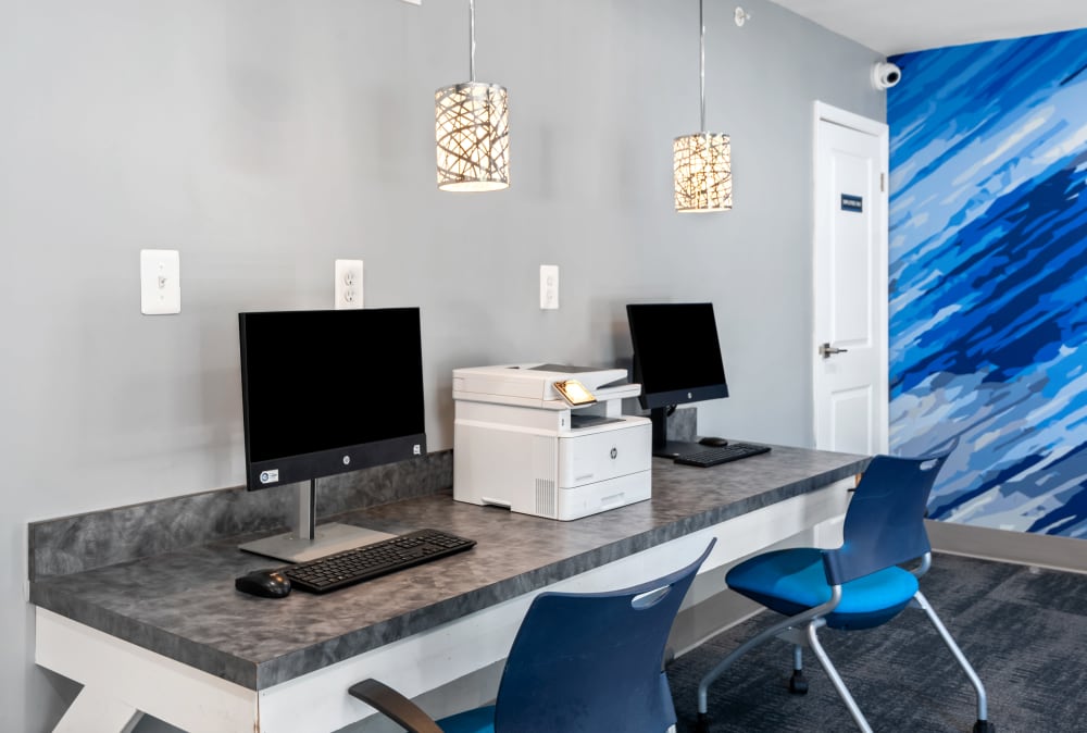 Resident computers at Gwynn Oaks Landing Apartments & Townhomes in Baltimore, Maryland