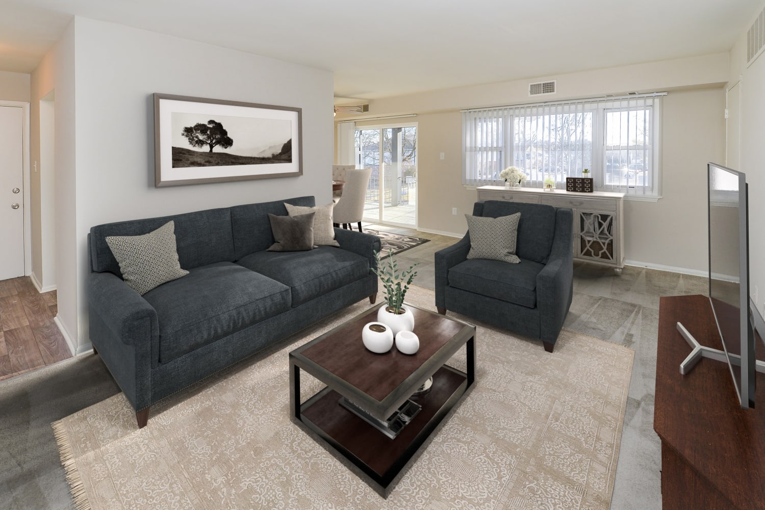 Living room at King's Manor Apartments in Harrisburg, Pennsylvania