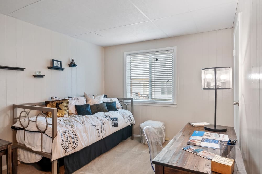 Bedroom and Home Office at Oxford Manor Apartments & Townhomes in Mechanicsburg, Pennsylvania