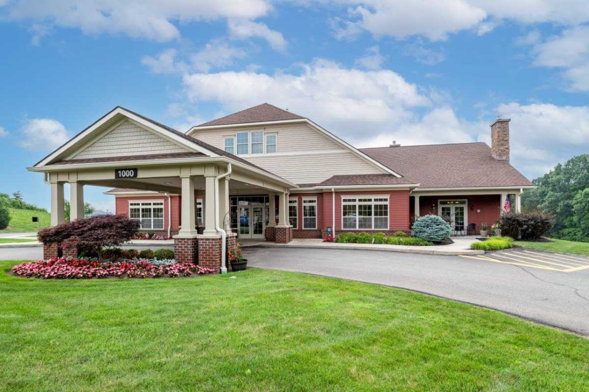 Exterior of apartment clubhouse at Reserve at Southpointe in Canonsburg, Pennsylvania