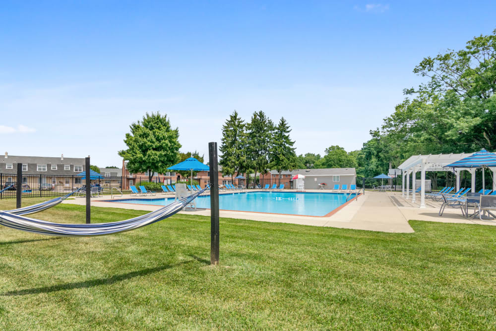 Swimming pool at Roberts Mill Apartments & Townhomes in Maple Shade, New Jersey