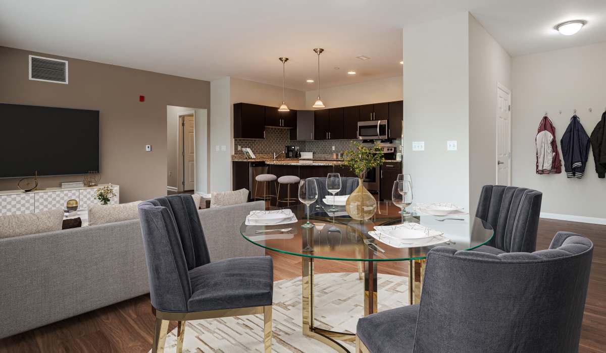 Rochester Village Apartments at Park Place apartments in Cranberry Township, Pennsylvania